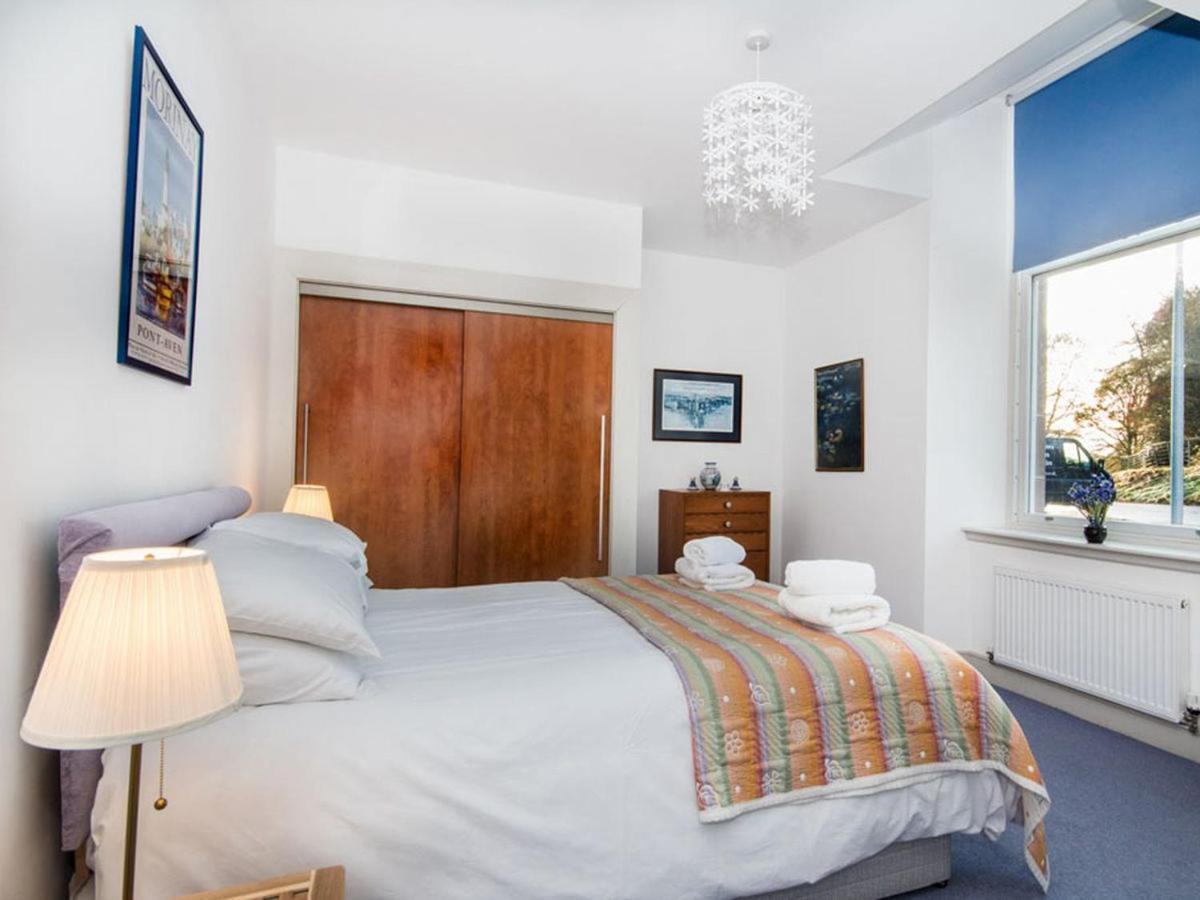 7 Westercraigs Apartment Dalneigh Buitenkant foto