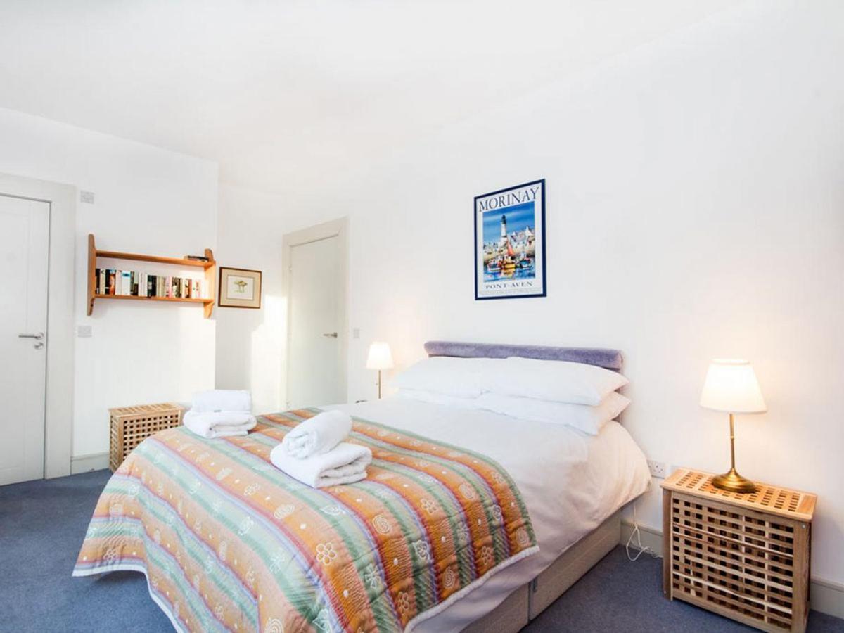 7 Westercraigs Apartment Dalneigh Buitenkant foto