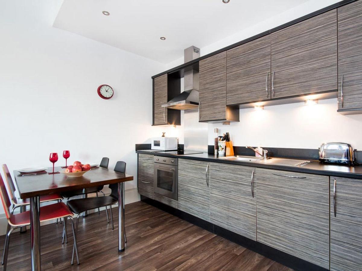 7 Westercraigs Apartment Dalneigh Buitenkant foto