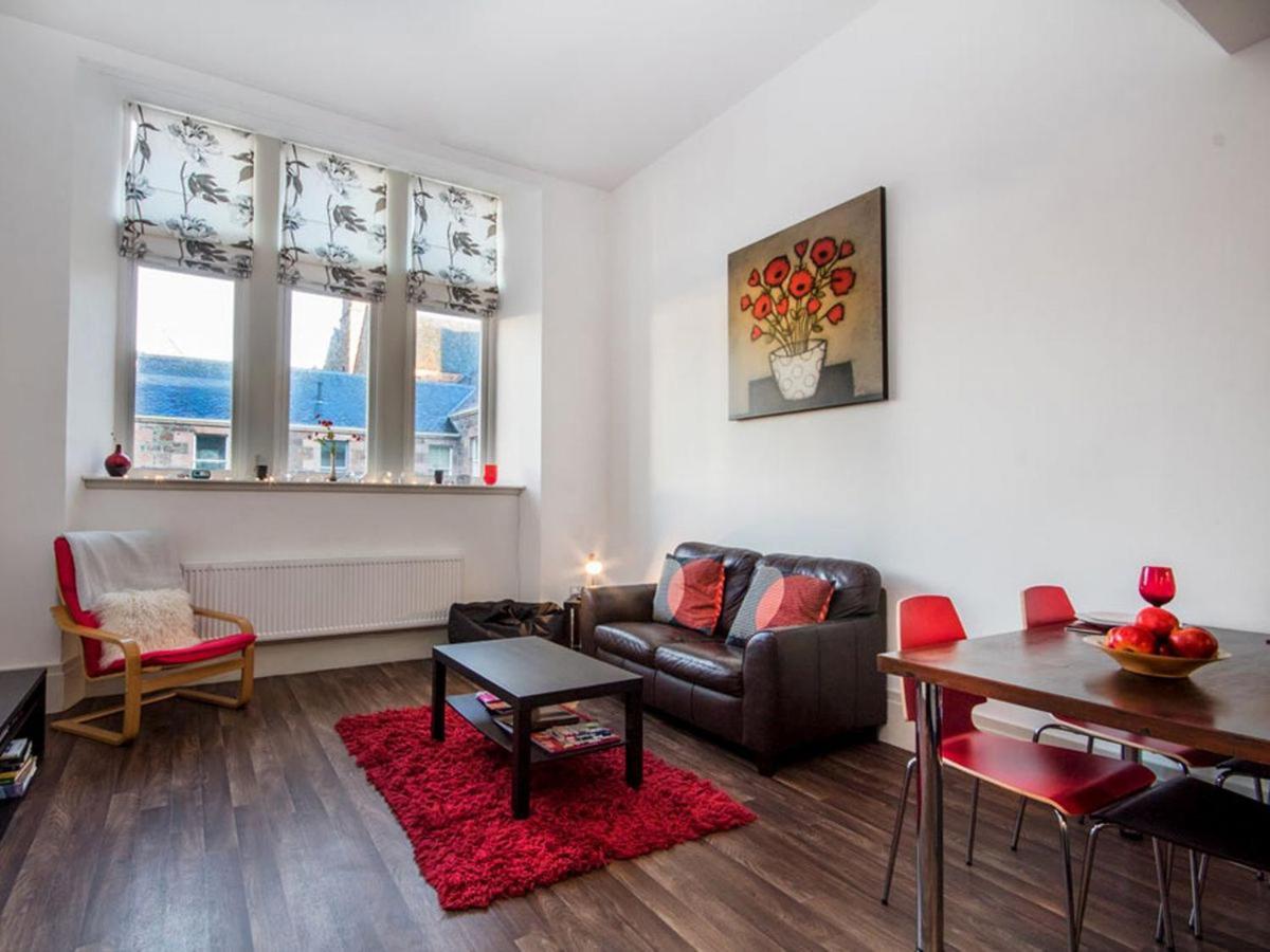 7 Westercraigs Apartment Dalneigh Buitenkant foto